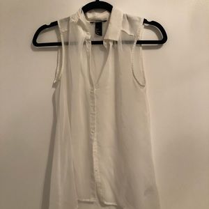 HM divided Basic women’s white sheer blouse